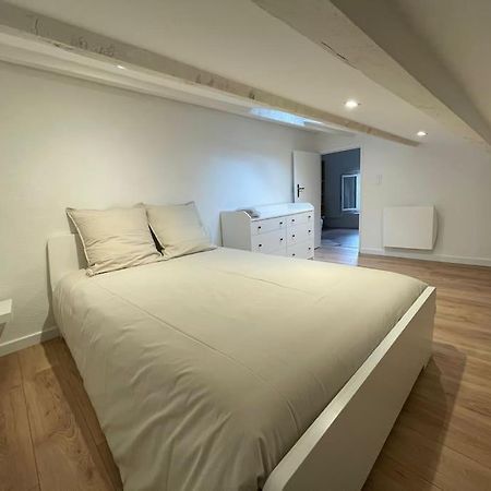 Appartement Duplex Sous Les Toits à Riez Extérieur photo