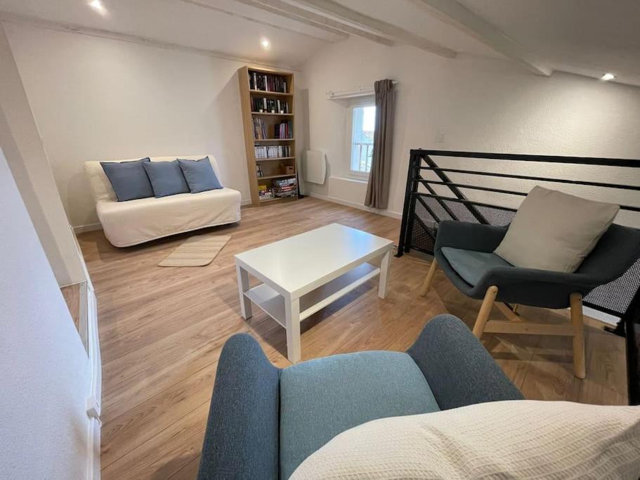 Appartement Duplex Sous Les Toits à Riez Extérieur photo
