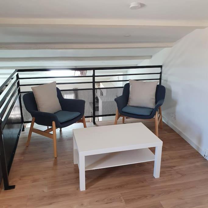 Appartement Duplex Sous Les Toits à Riez Extérieur photo